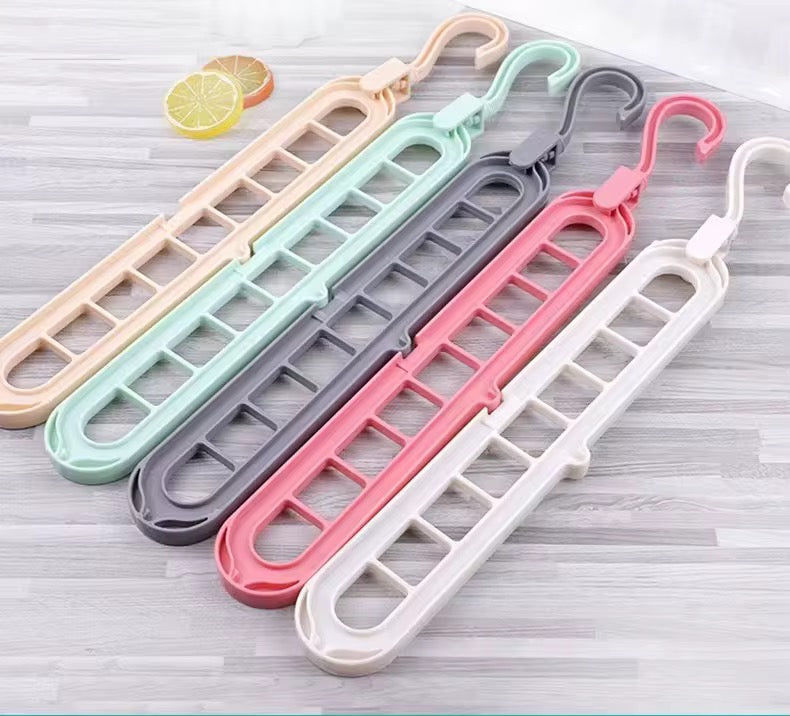 9 Holes Hanger - Pack of 3